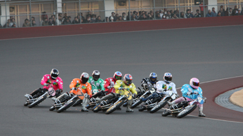 写真：BS11オートレース中継