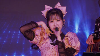 大西亜玖璃