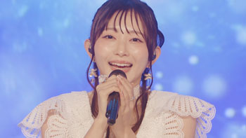青山なぎさ