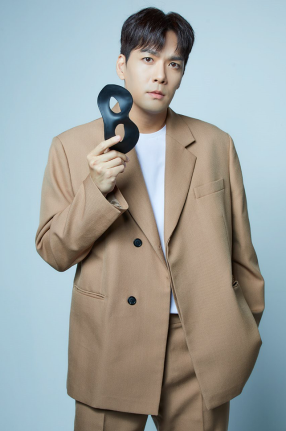 ユン・サンドゥル・・・パク・ユンジェ