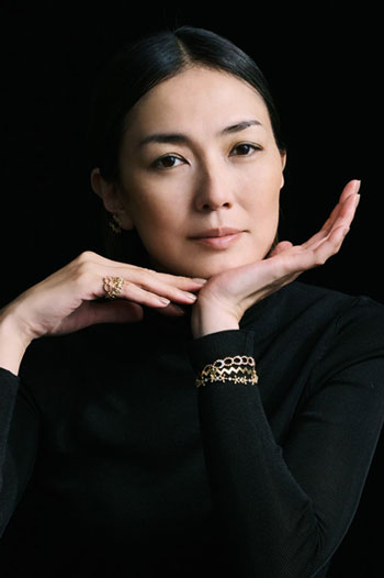 板谷由夏