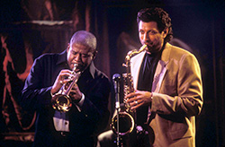 ラッシュライフ　