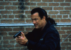 沈黙のテロリスト