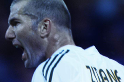 ジェイ・シネカノン シアター「ジダン 神が愛した男」