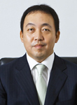 Jトラスト株式会社　代表取締役　藤澤信義