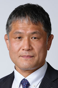山田利彦