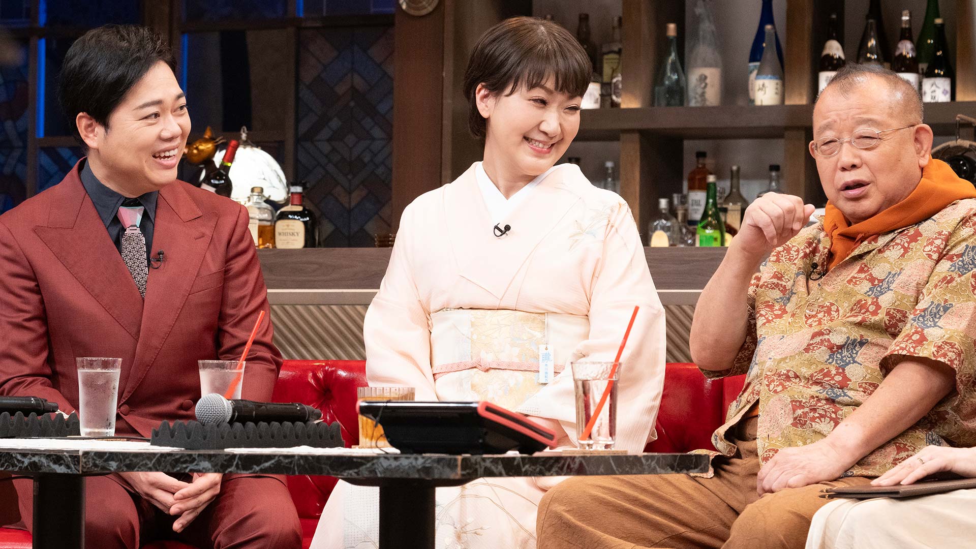 三山ひろし、市川由紀乃、笑福亭鶴瓶