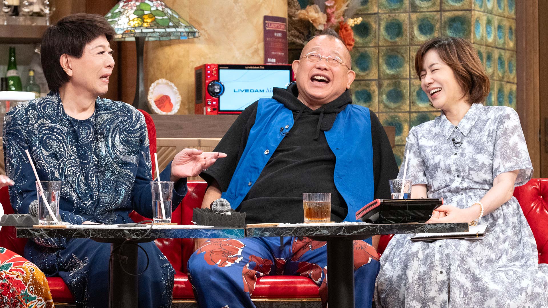 美川憲一、笑福亭鶴瓶、八木亜希子
