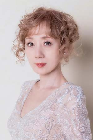 涼風真世（すずかぜ・まよ）